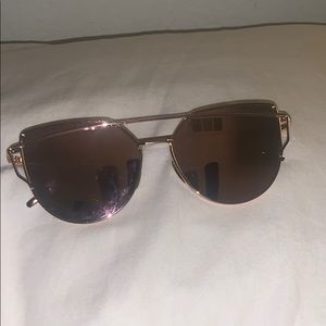 Merrys pink sunglasses